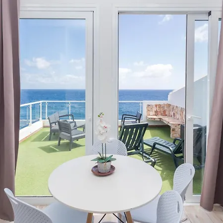 Penthouse Loft - Terrace & Natural Pool Gáldar